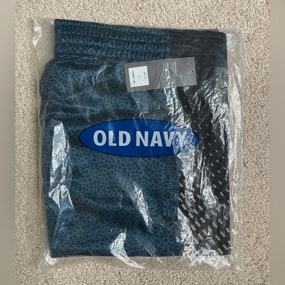 Old Navy Blue and Black Athletic Shorts with Elastic Waistband - Picture 4 of 4